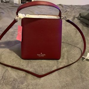Kate ♠️ crossbody new with tags perfect for spring !